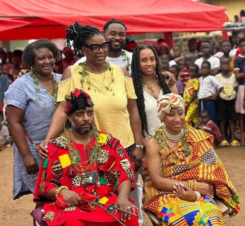 Teresa Hodge (far left) and DeAnna Hoskins (in yellow) stand behind NaNa Kwesi Atomi I (a.k.a. Bobby Harris) and Queen Mother of the Village of Moree, Ghana.